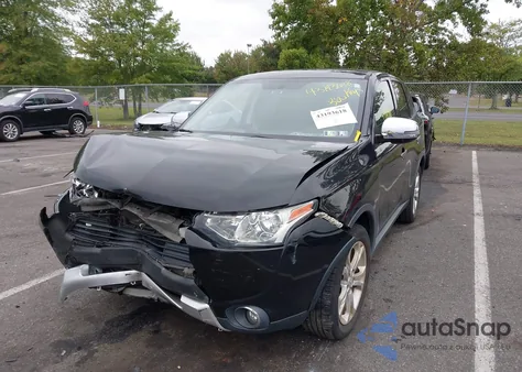 2015 Mitsubishi Outlander Se z USA, uszkodzony, nr VIN JA4AD3A31FZ008173